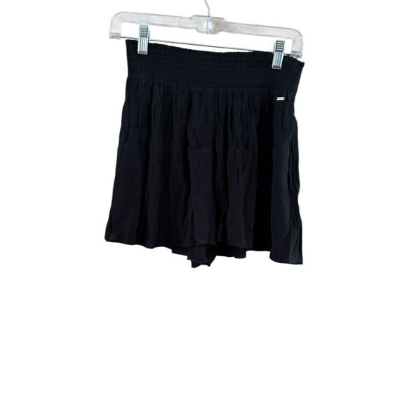 NWT Victoria’s Secret pink size medium black shorts - Picture 9 of 10